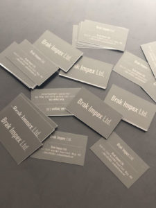 black-and-white-business-cards